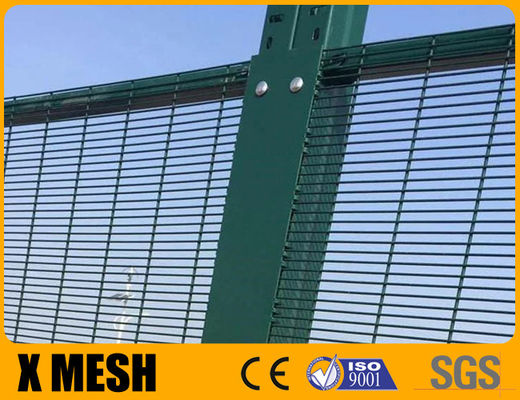 80mm X 100mm مربع عمود مكافحة التسلق شبكة السياج اللون الأخضر للمجال التجاري
